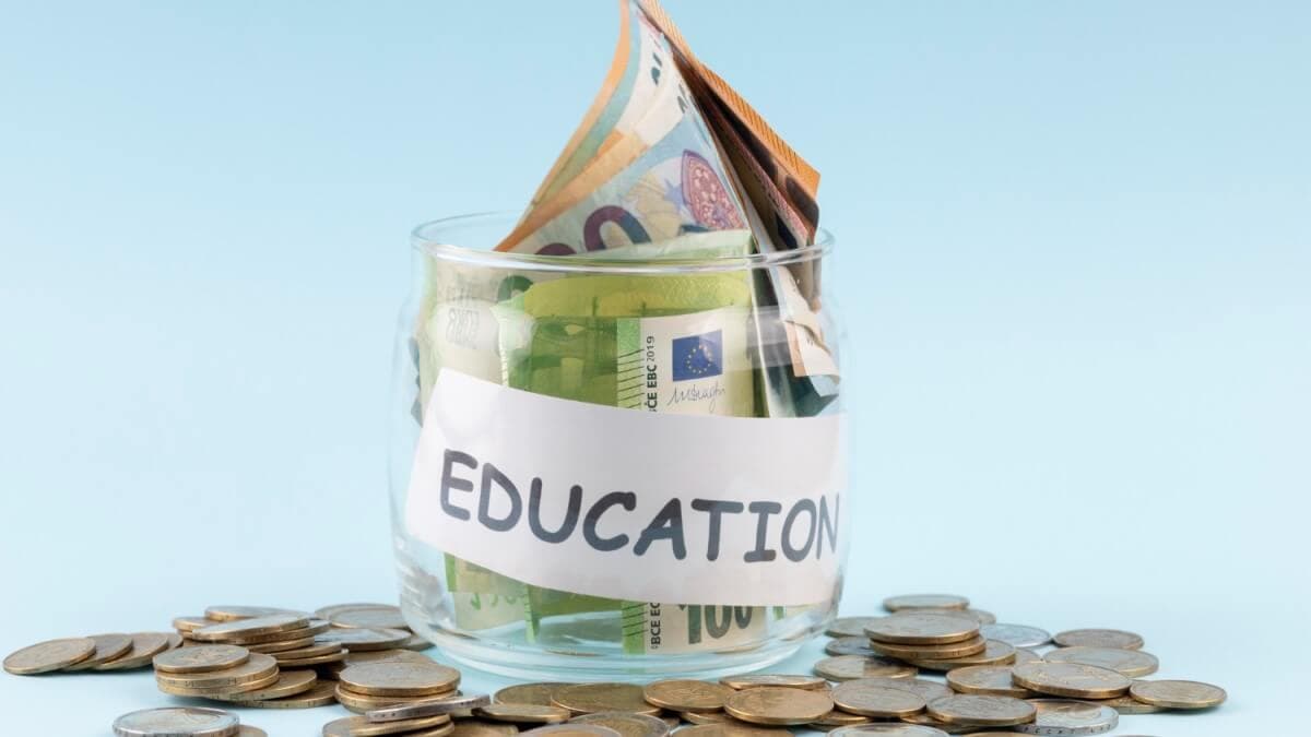 Money-for-Education.jpg